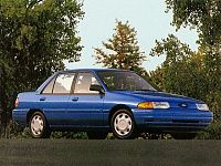 Аккумулятор для Ford (Форд)  Escort (North America)  III 1998 - 2003 фото